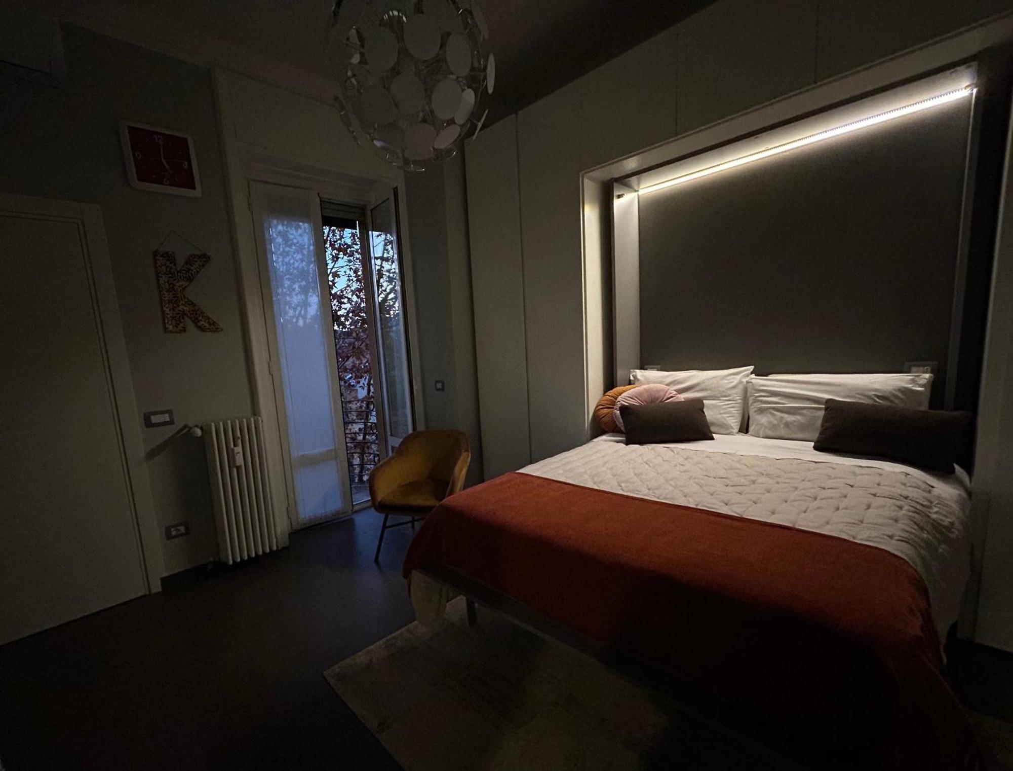 Monolocale Vicino Metro E Aeroporto Linate Apartment Milan Exterior photo